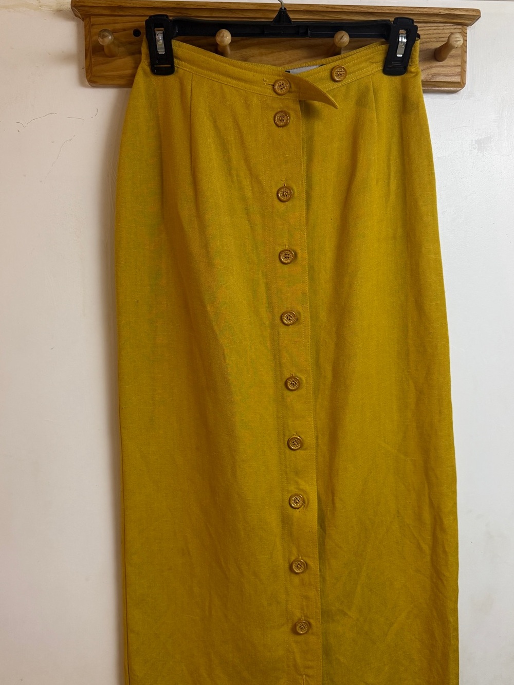 Linen blend Mustard Button-Front Maxi Skirt - Picture 2 of 9